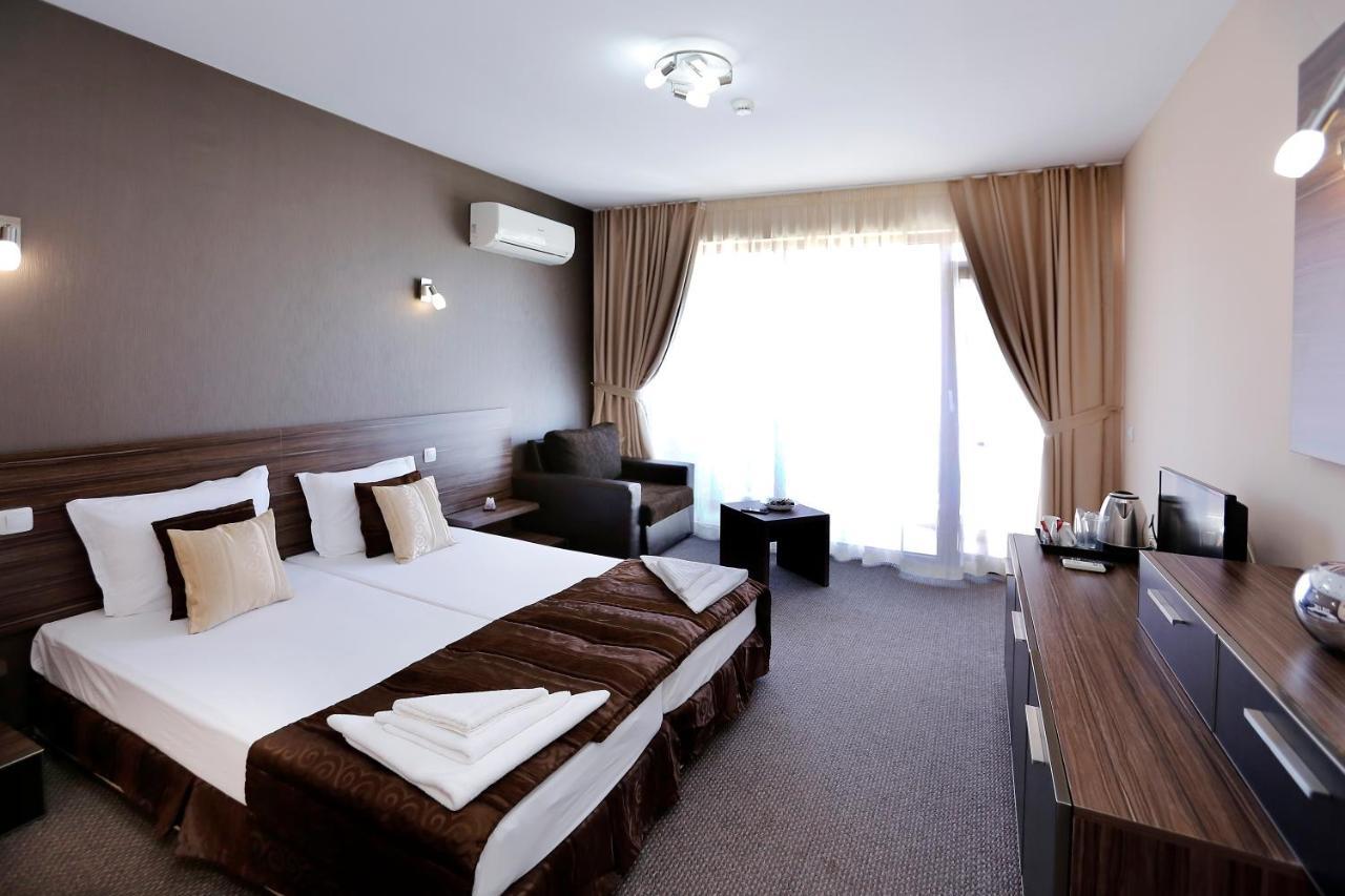 Coral Hotel Pomorie Buitenkant foto
